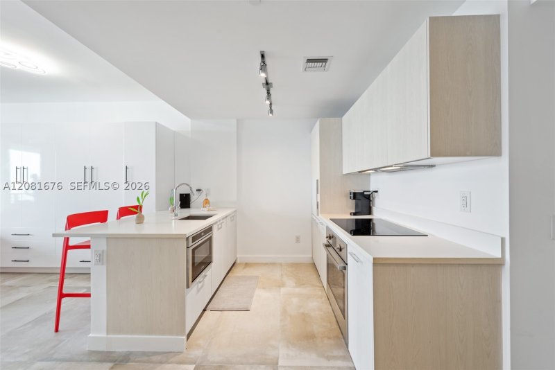 Comprar apartamento no Paraiso Bayviews 2504