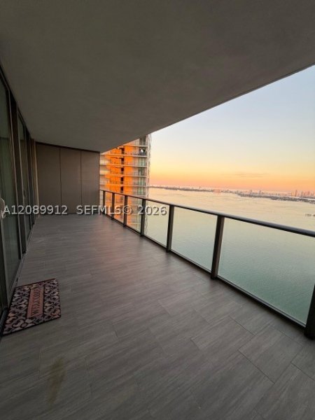 Condo for sale at Paraiso Bay Miami 4406