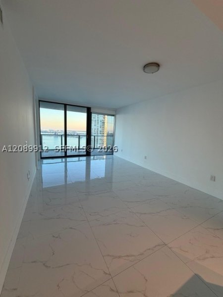 Condo for sale at Paraiso Bay Miami 4406