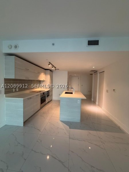 Condo for sale at Paraiso Bay Miami 4406