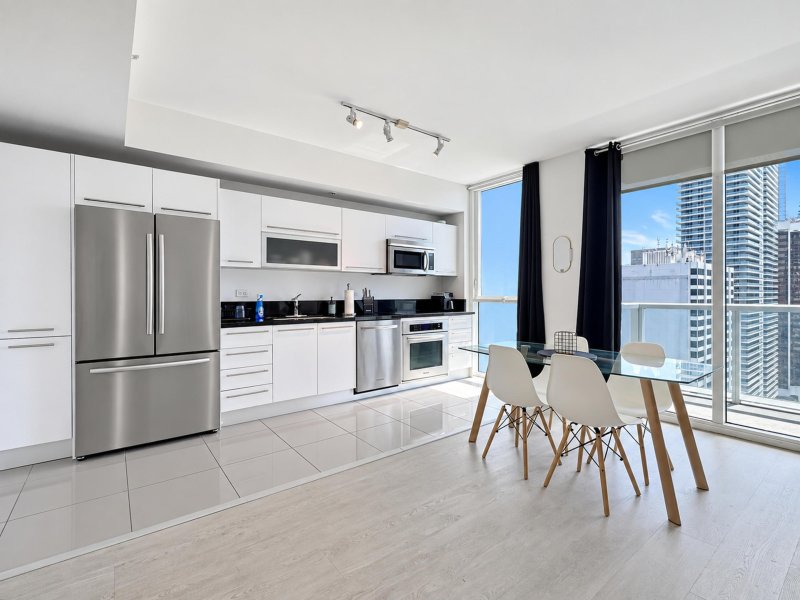 Apartment for rent at Vizcayne Everglades On The Bay 3005