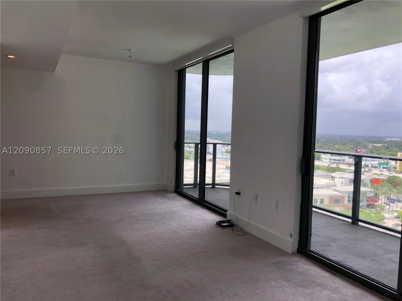 Apartment for rent at Hyde Midtown 1515