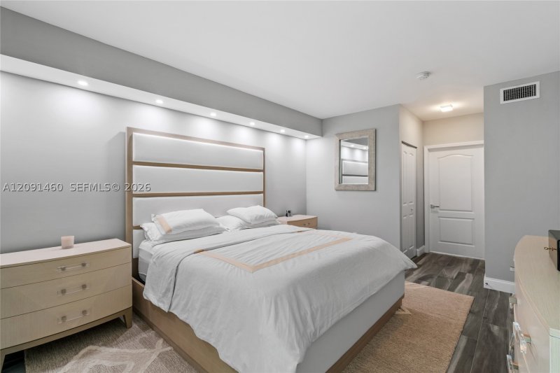Condo for sale at King David UPH3