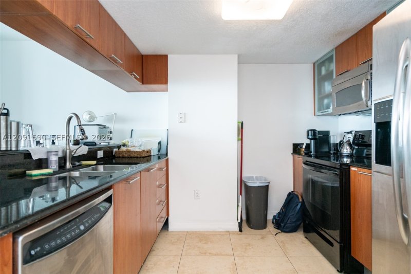 Property photo # 6