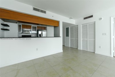 Aluguel de apartamento no 1800 Club 2103