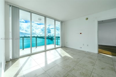 Aluguel de apartamento no 1800 Club 2103