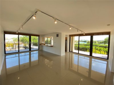 Venetian Isle Condos Apt #202