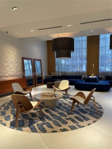 Comprar apartamento en Midtown Miami 4 H2501