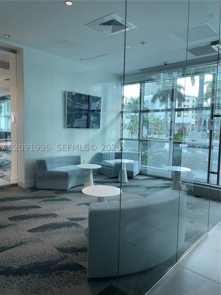 Comprar apartamento en Midtown Miami 4 H2501