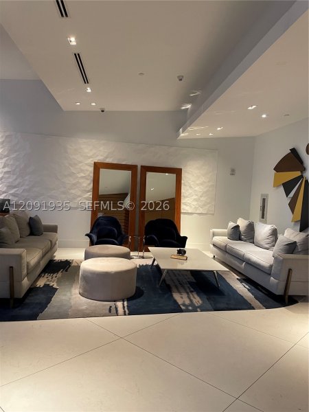 Comprar apartamento en Midtown Miami 4 H2501