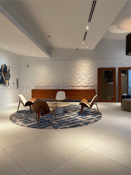 Comprar apartamento en Midtown Miami 4 H2501