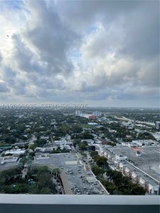 Comprar apartamento en Midtown Miami 4 H2501