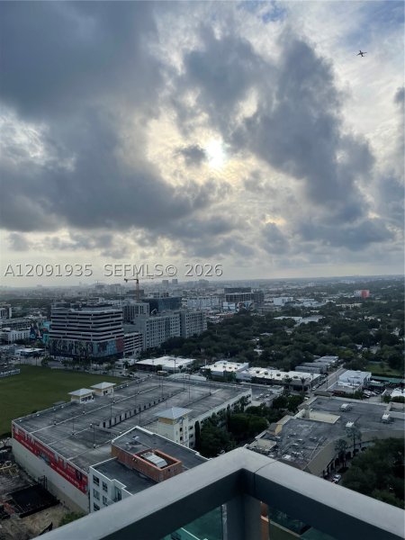 Comprar apartamento en Midtown Miami 4 H2501