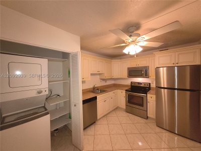 Comprar apartamento no Oxford Towers 605