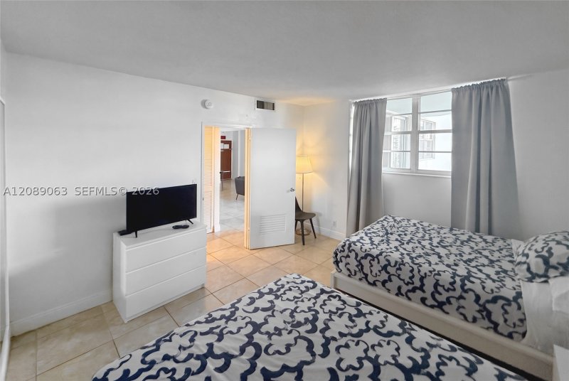 Condo for sale at Tides Hollywood Beach 6S