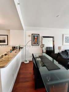 Comprar apartamento no Blue Condominium 3105