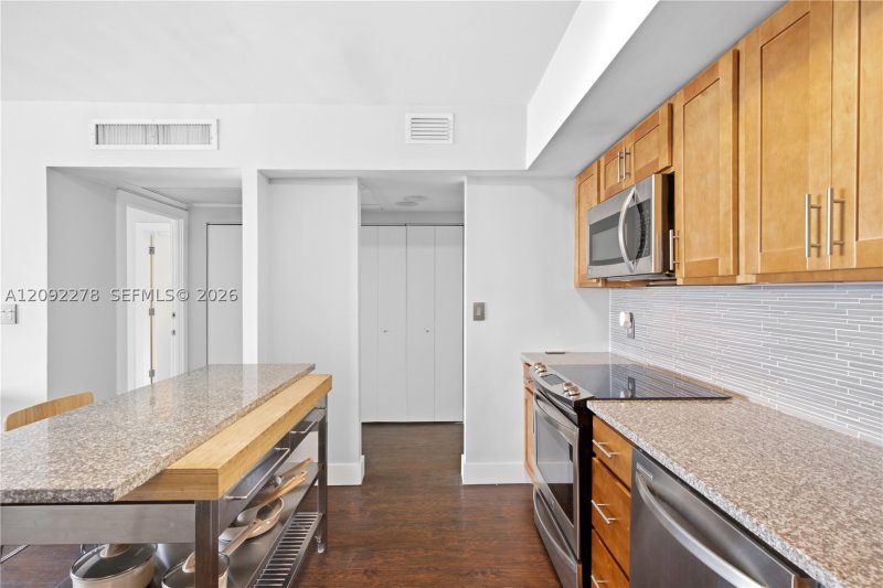 Property photo # 8