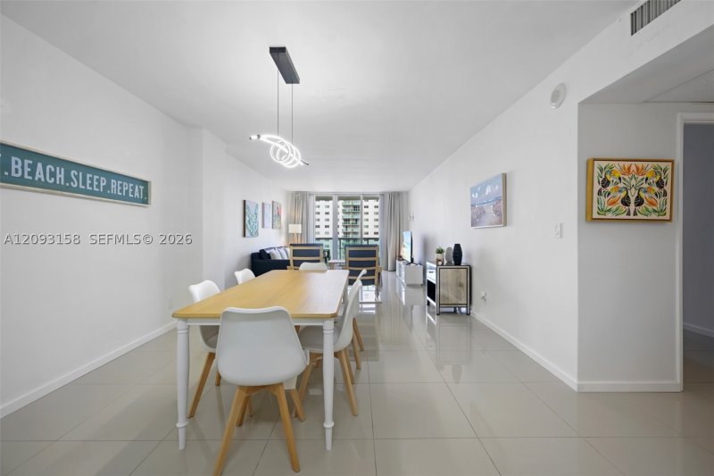 Apartment for rent at Ocean Reserve 708