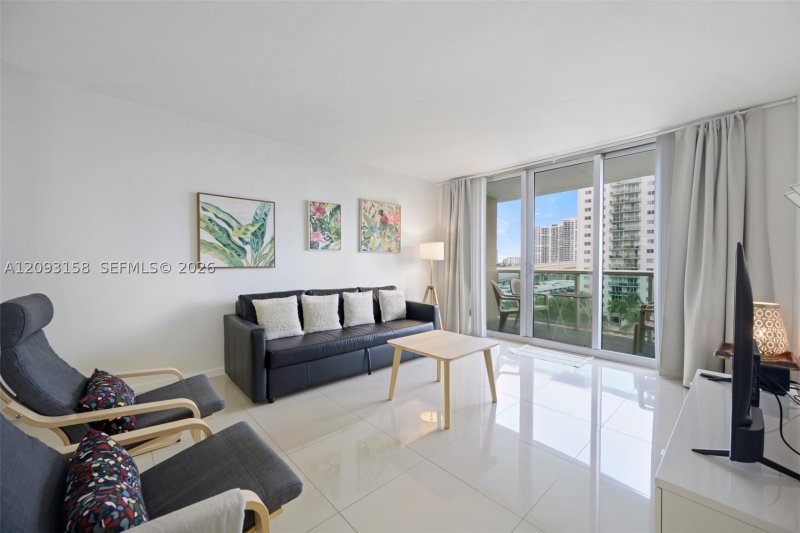 Apartment for rent at Ocean Reserve 708
