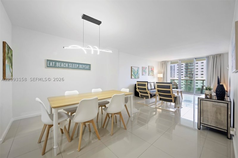 Apartment for rent at Ocean Reserve 708