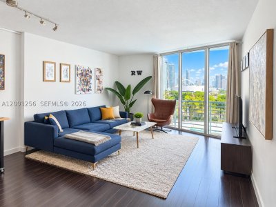 One Miami East Tower Apt #1424