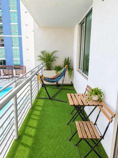 Comprar apartamento en One Miami East Tower 1424