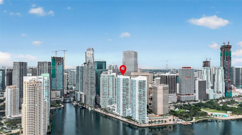 Comprar apartamento en One Miami East Tower 2320