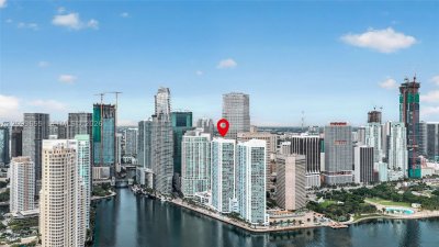 Comprar apartamento en One Miami East Tower 2320