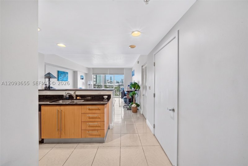 Comprar apartamento en One Miami East Tower 2320