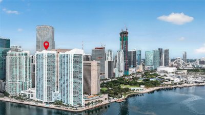 Comprar apartamento en One Miami East Tower 2320