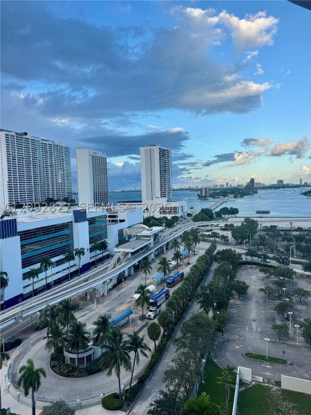 Comprar apartamento en Casa Bella 1403