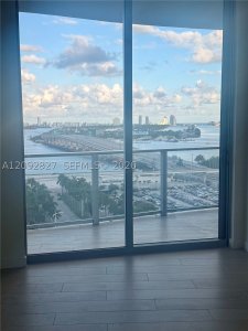 Comprar apartamento en Casa Bella 1403