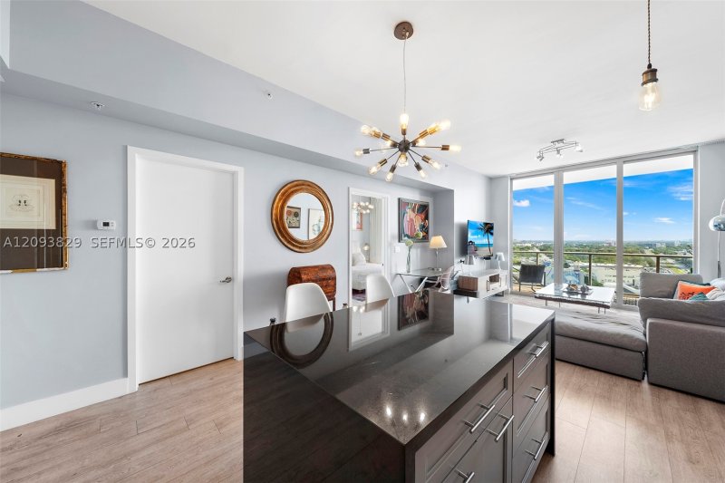 Property photo # 6