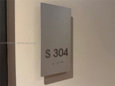 Comprar apartamento en Costa Hollywood S304