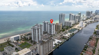 Comprar apartamento en Britannia at Quadomain 305