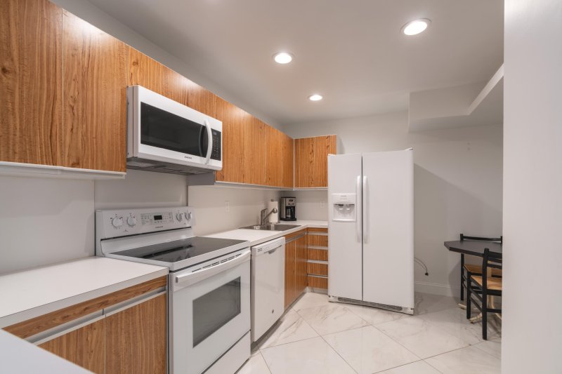 Condo for sale at Britannia at Quadomain 305