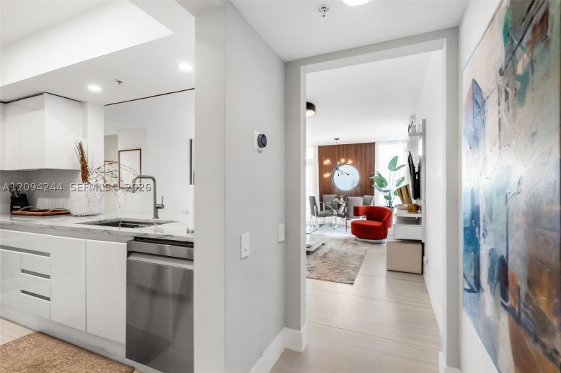 Condo for sale at 1500 Ocean Drive 707