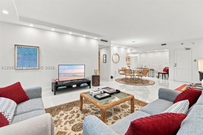 Comprar apartamento en The Plaza Bal Harbour 506
