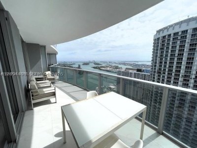Comprar apartamento no Aria on The Bay 4602