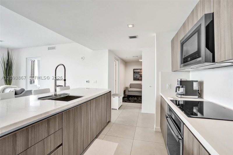 Comprar apartamento no Tiffany House 1212