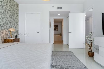 Comprar apartamento en Icon Brickell Viceroy 3904