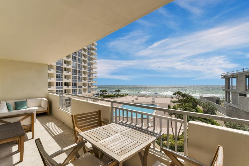 Apartment for rent at Parker Dorado 316
