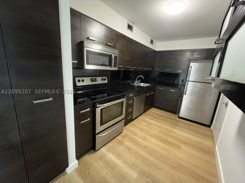 Apartment for rent at Aquasol 4A