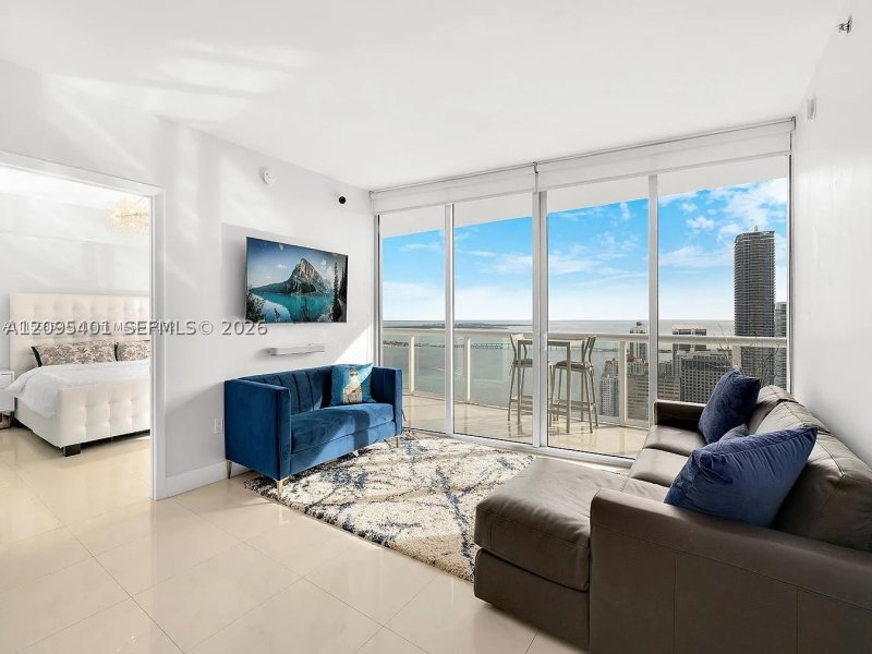 Property photo # 0