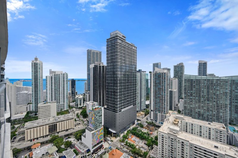 Alquiler de apartamento en Brickell Heights West 3705