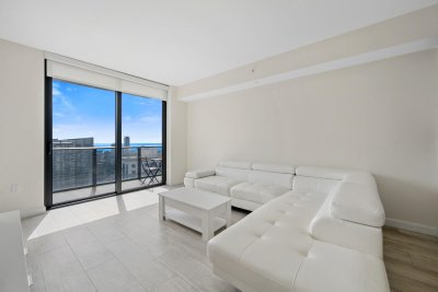Aluguel de apartamento no Brickell Heights West 3705