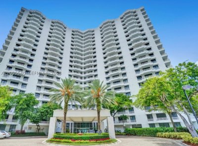 Comprar apartamento no Parc Central South 606