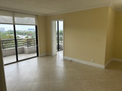 Comprar apartamento no Parc Central South 606