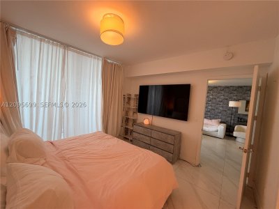 Comprar apartamento no Aria on The Bay 2205