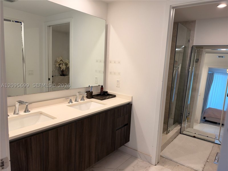 Condo for sale at Aria on The Bay 2205